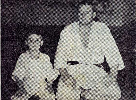 Mini mit seinem Vater Lepold Korner Sen.